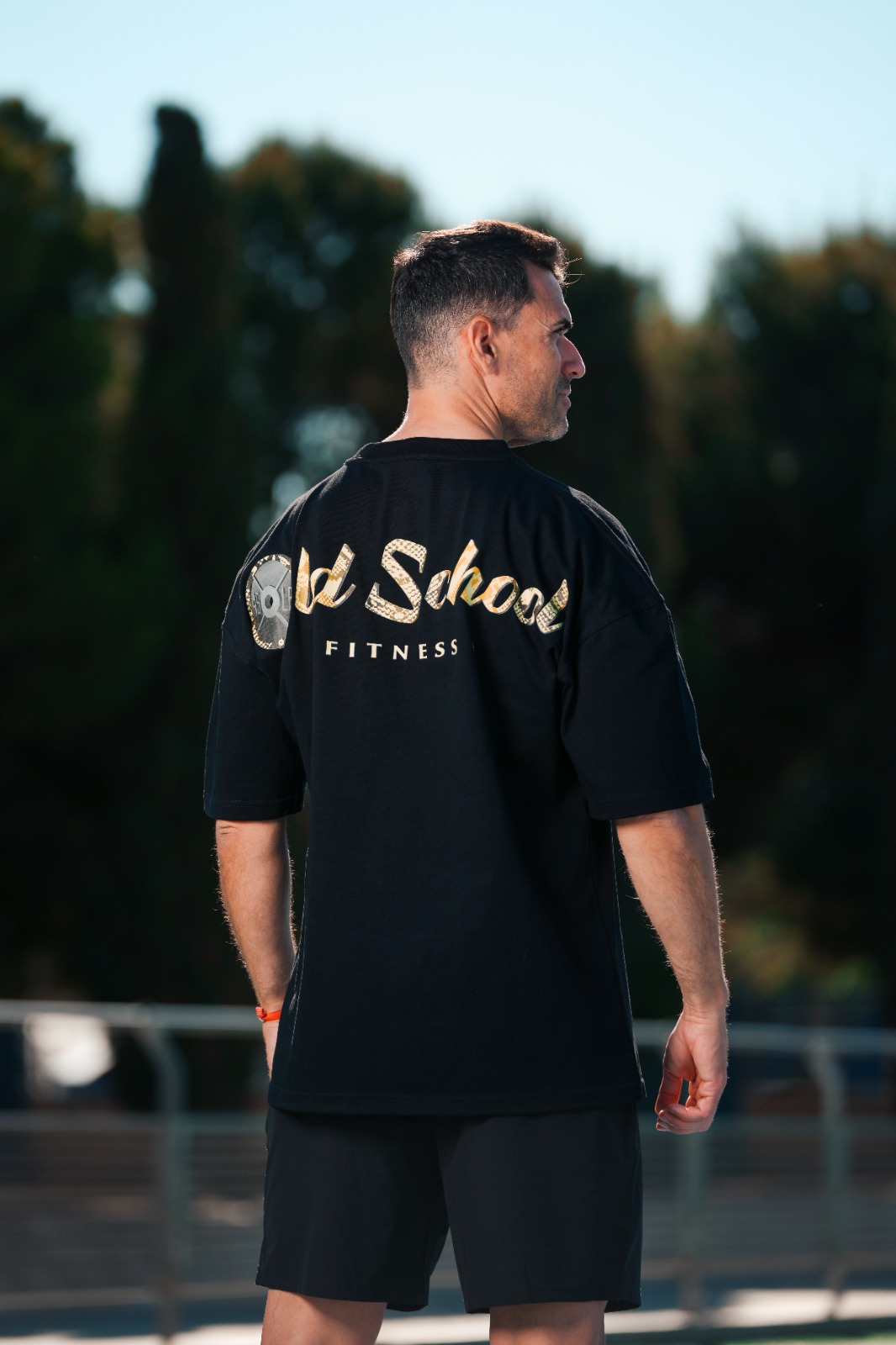 CAMISETA OVERSIZE NEGRA OLD SCHOOL - Imagen 4